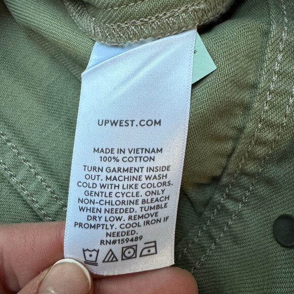 UpWest Women’s Green Denim Jacket Size Large Button Front Cotton Utility Casual - Picture 8 of 14